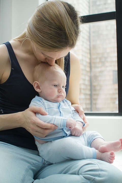 yoga-with-baby-familyeducation